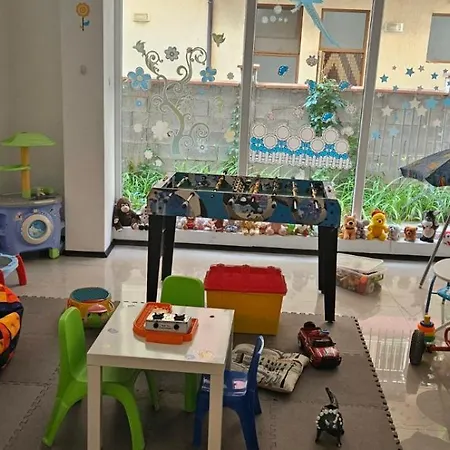 библиотеката בית הארחה