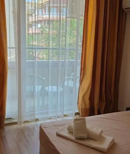 библиотеката Gmina Pomorie